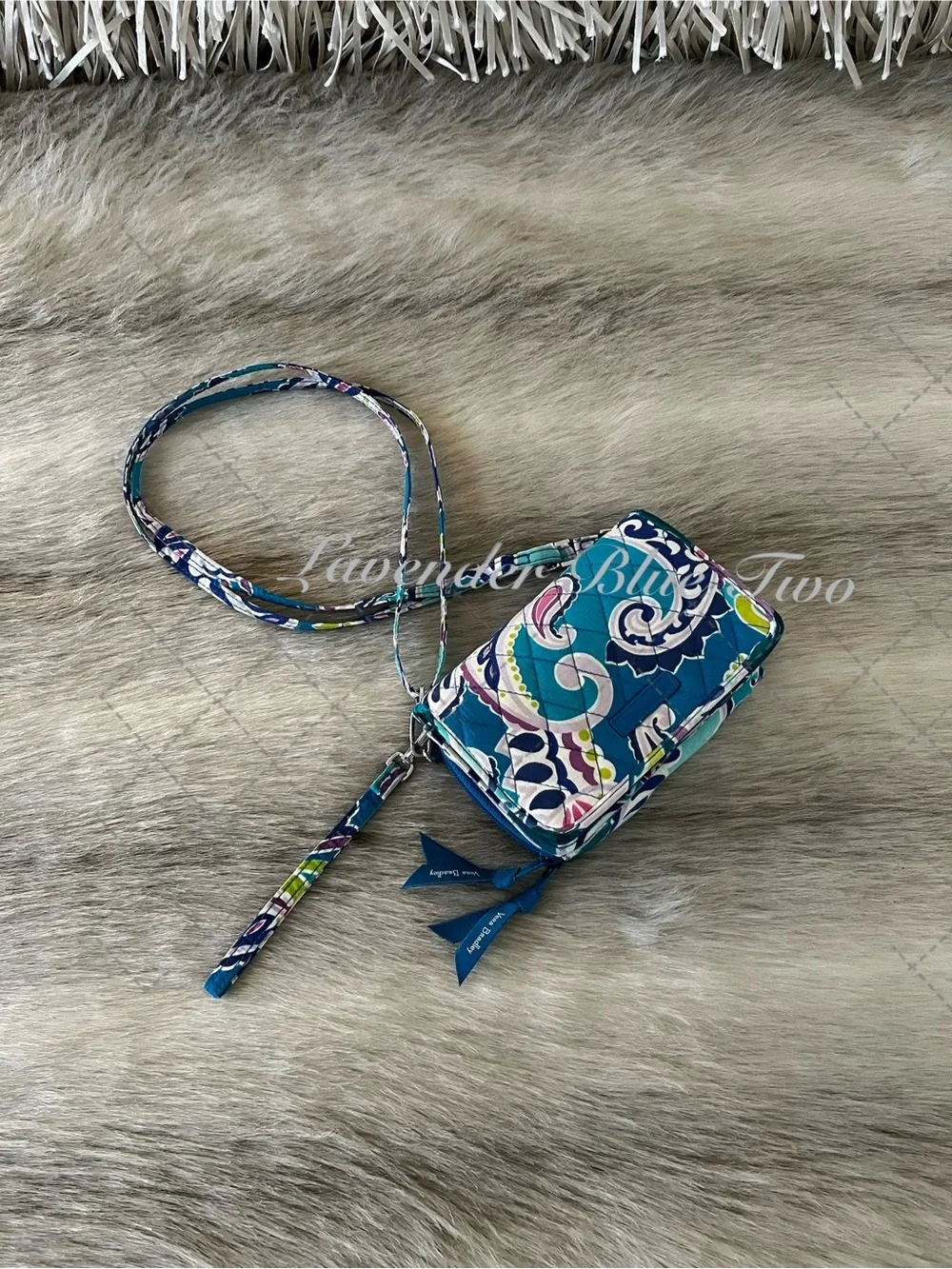 VERA BRADLEY Waikiki Paisley 3 in One Crossbody Turquoise White Beach Festival